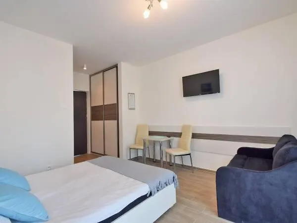 Πανσιόν Dorato24 3*